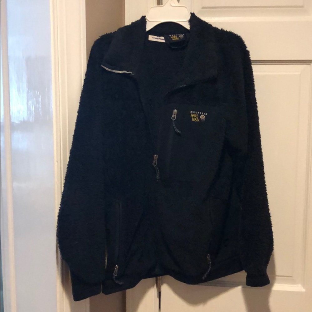 Mountain hardware jacket